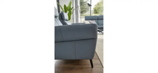 Sofa Fresno - 2-Sitzer inkl. Relaxfunktion motorisch mit Zwischenelement schwarz, inkl. Tisch/USB/Steckdose, Leder Hellblau – Bild 20