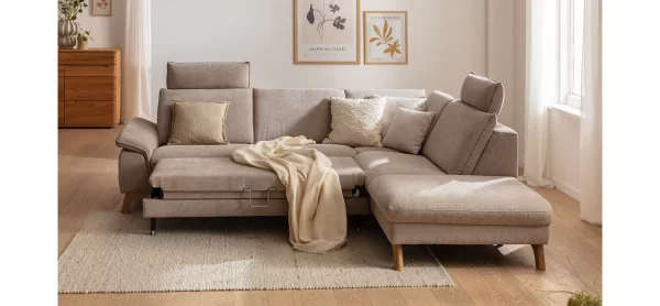 Ecksofa Tulsa KS - 2,5-Sitzer, Spitzecke und 1,5-Sitzer mit Anstellhocker aufklappbar rechts, inkl. Kopfstütze, AL verstellbar und Schlaffunktion, Stoff, Graubeige – Bild 7