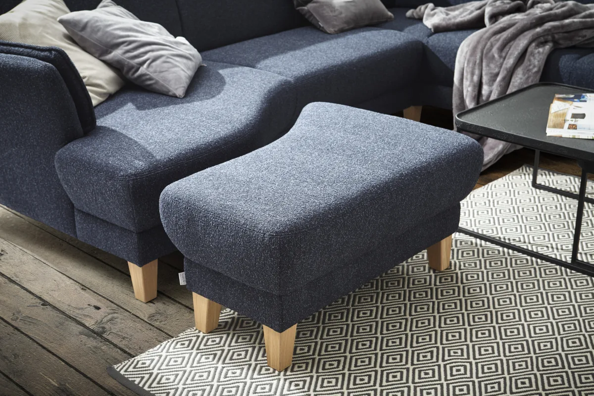 Sofa Stamford - inkl. Armlehne verstellbar, 3,5-Sitzer, Bogen links mit Ecksofa 2-sitzig und Abschlusshocker Rechts, Stoff, Dunkelblau – Bild 4