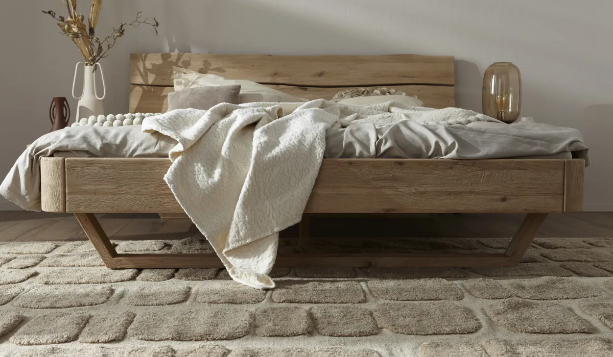 Bettgestell 1660 - Liegefläche ca. 180x200 cm, Wildeiche bianco, sandgestrahlt – Bild 4